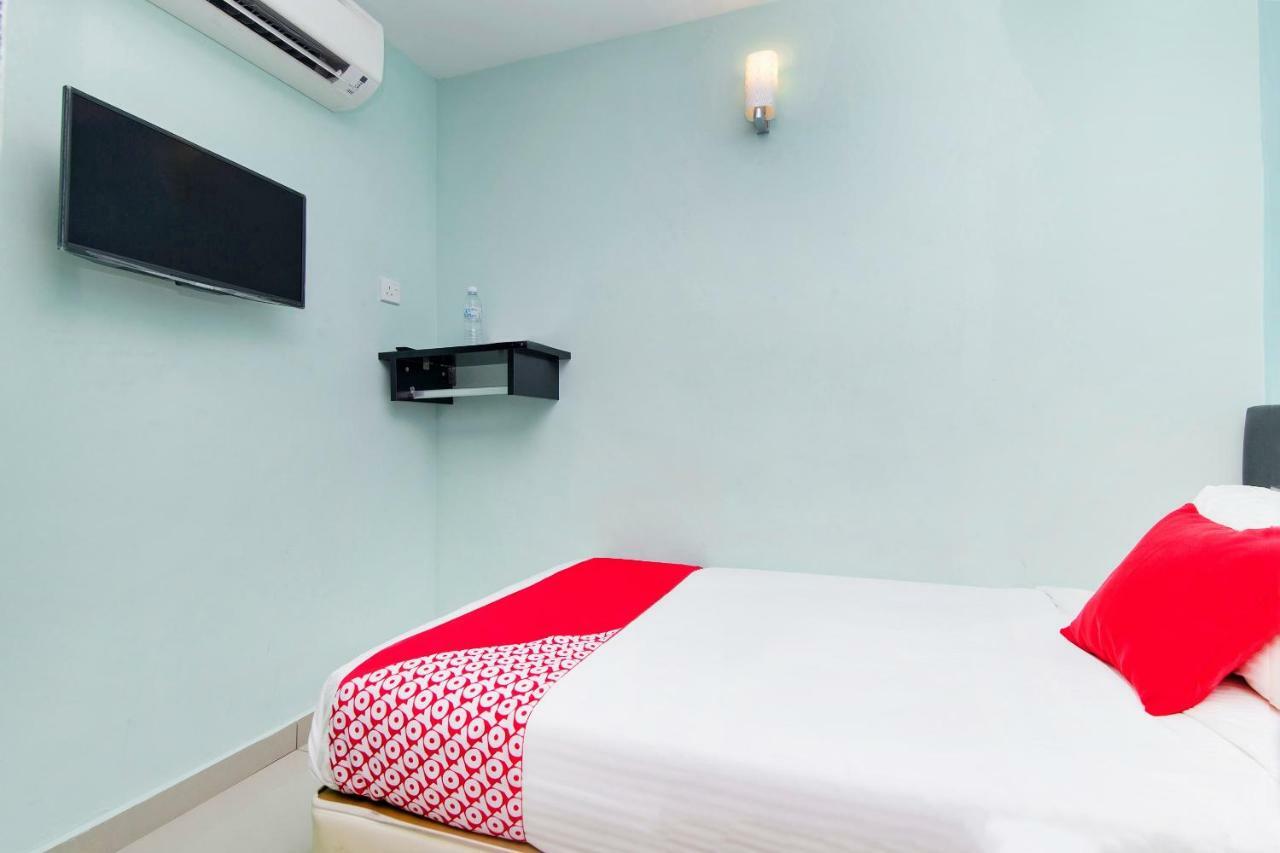 Oyo 220 Hotel Sri Maluri Kuala Lumpur Esterno foto